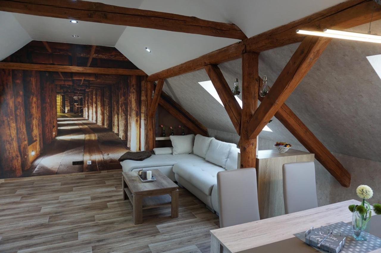 Aussergewoehnliche Dachgeschosswohnung Königslutter am Elm Exteriér fotografie